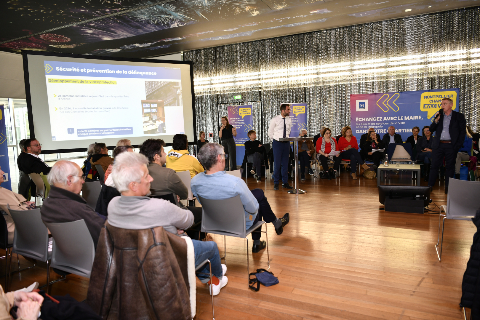 Réunion publique pres d'Arènes 26 avril 2024