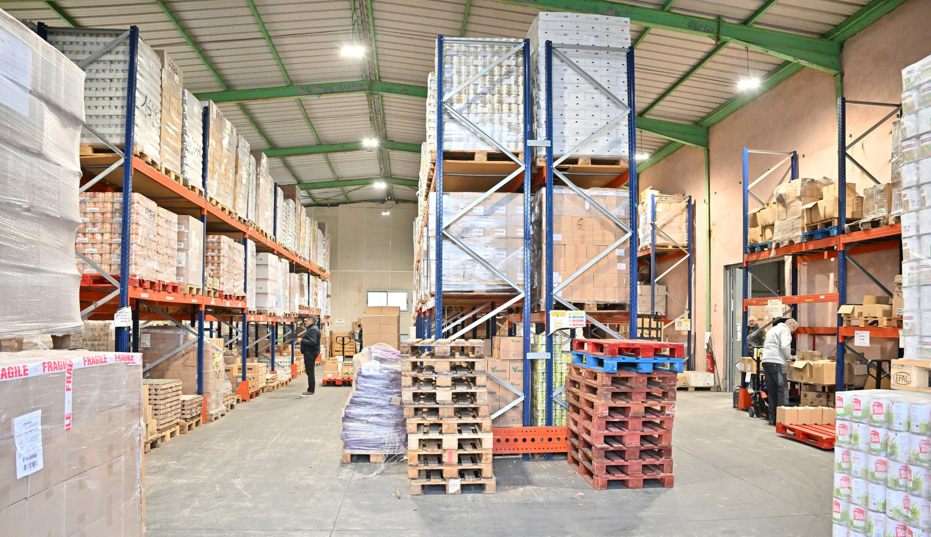 L'entrepôt de Vendargues d'où partent les livraisons aux 28 centres de l'Hérault