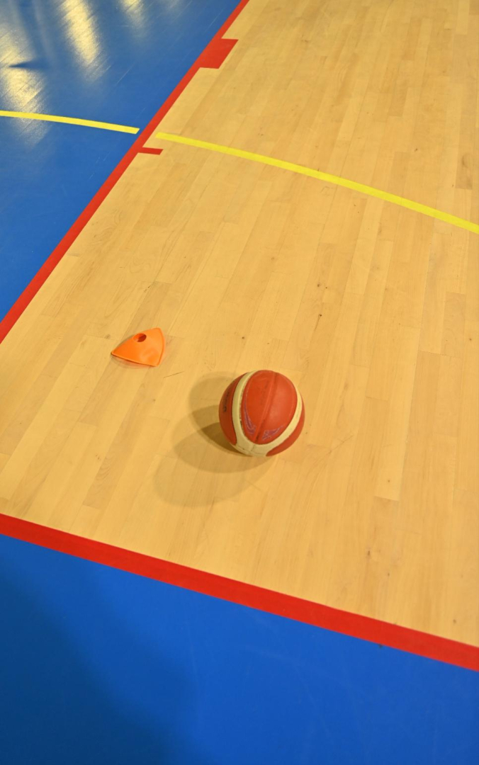 nouveau parquet gymnase Couderc ballon 