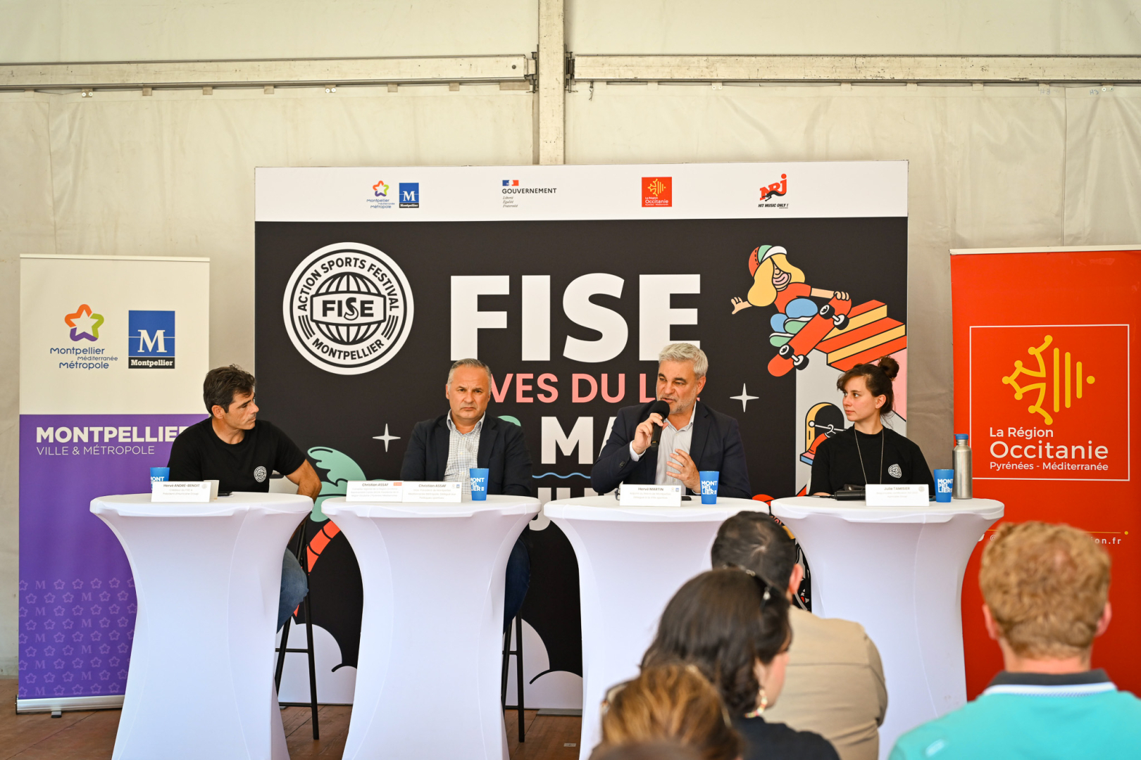 conférence de presse organisateur élus sponsors 