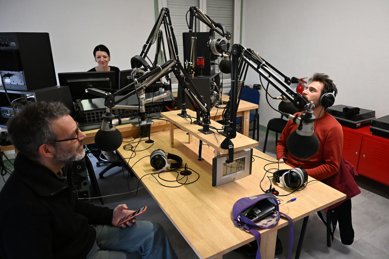 Divergence FM 