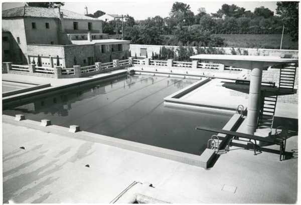 Vue générale de la piscine du CREPS