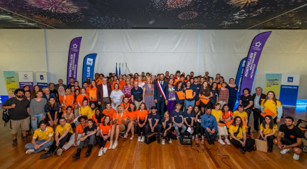 photos des 100 jeunes Services civiques